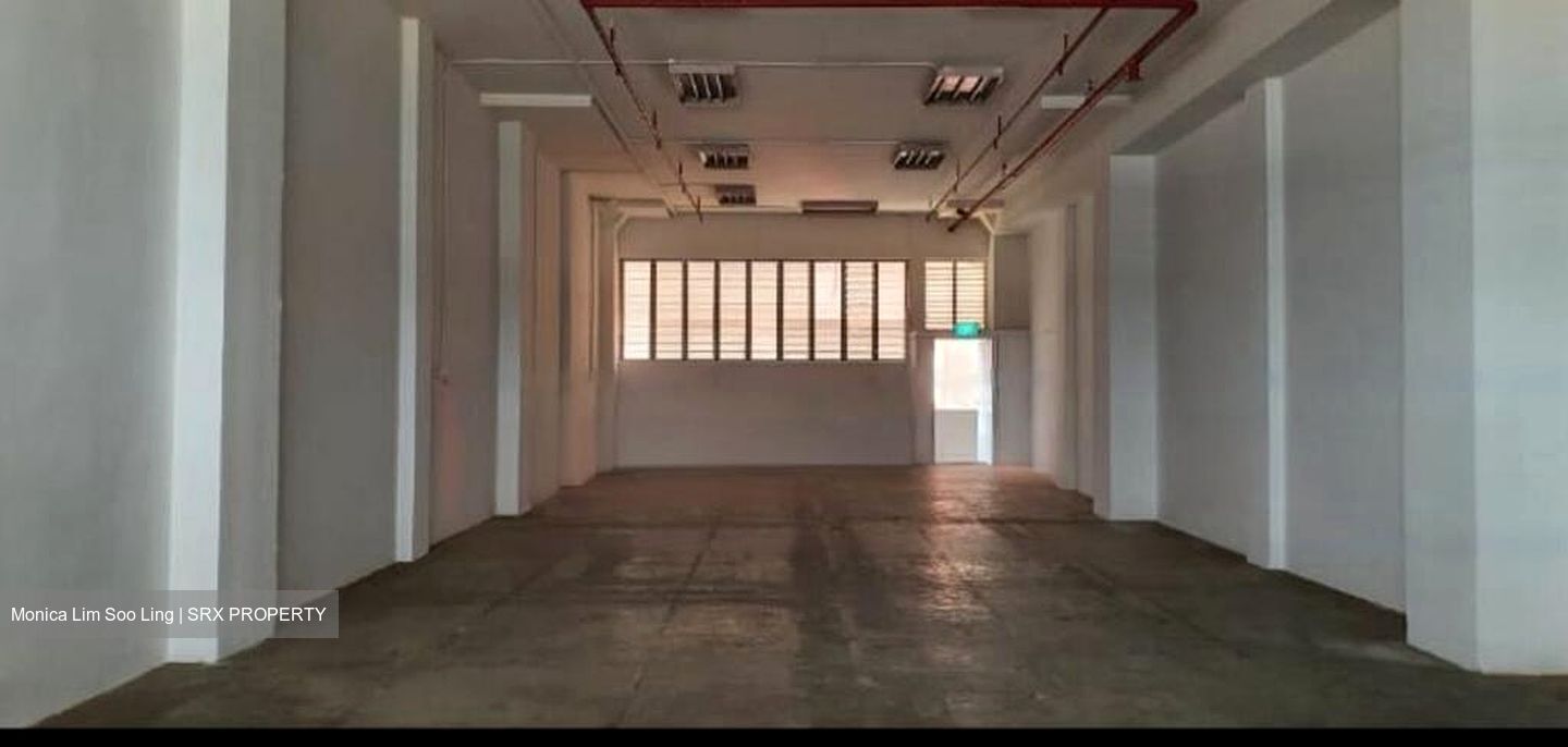 Shun Li Industrial Complex (D14), Factory #477129071